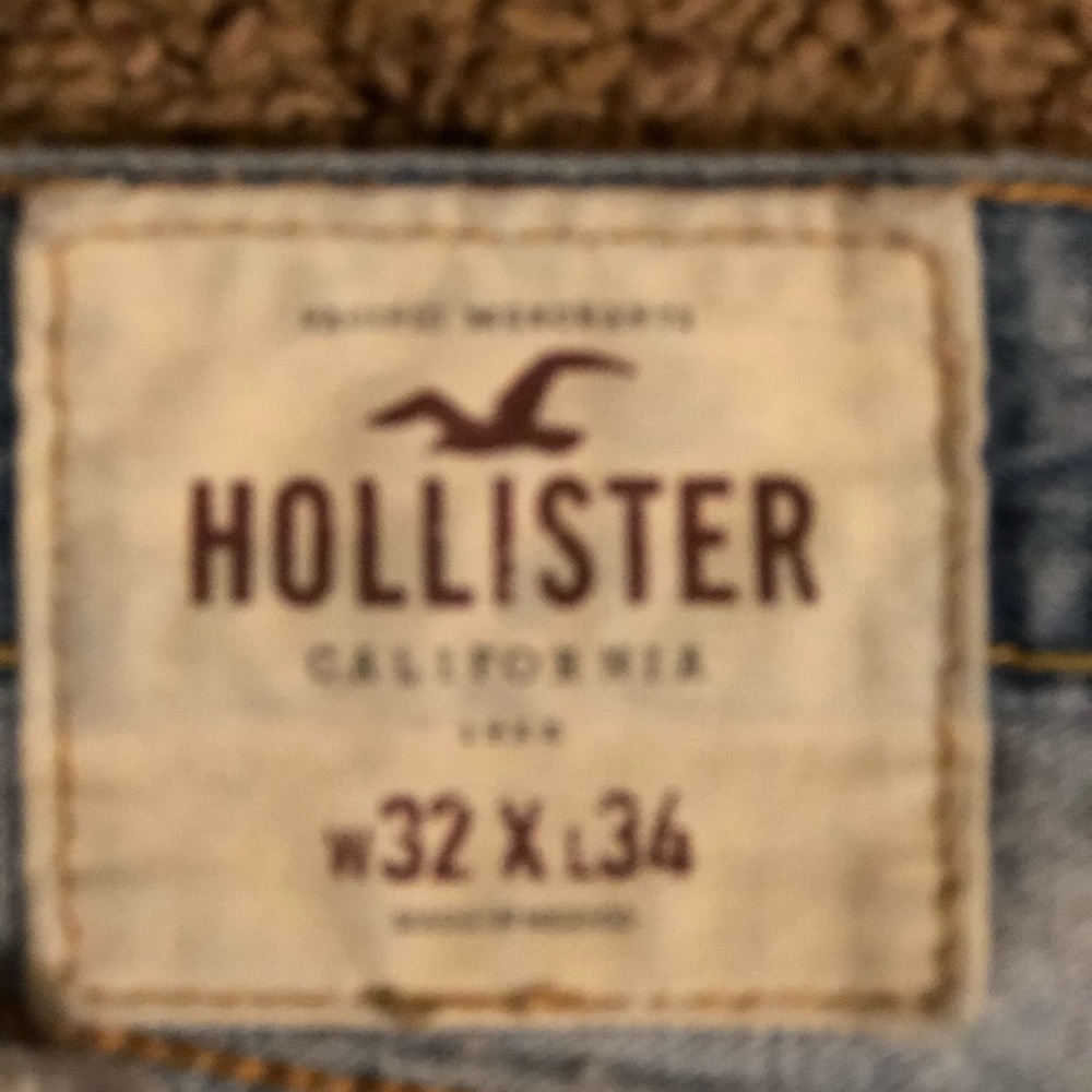 Hollister jeans 32/34 straight leg